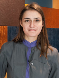 melanie-prothesiste-dentaire